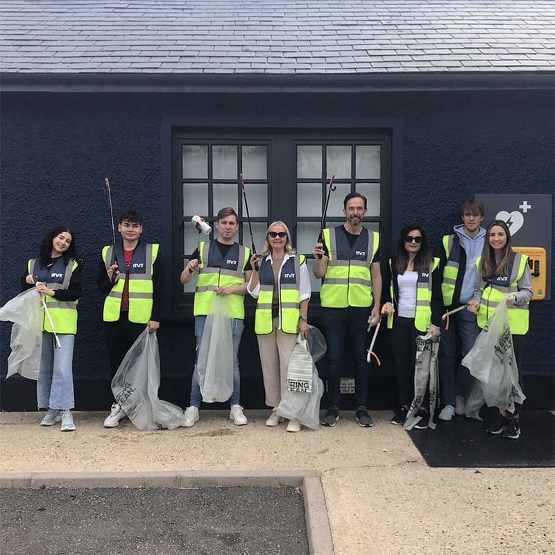 ITVET litter pick team.